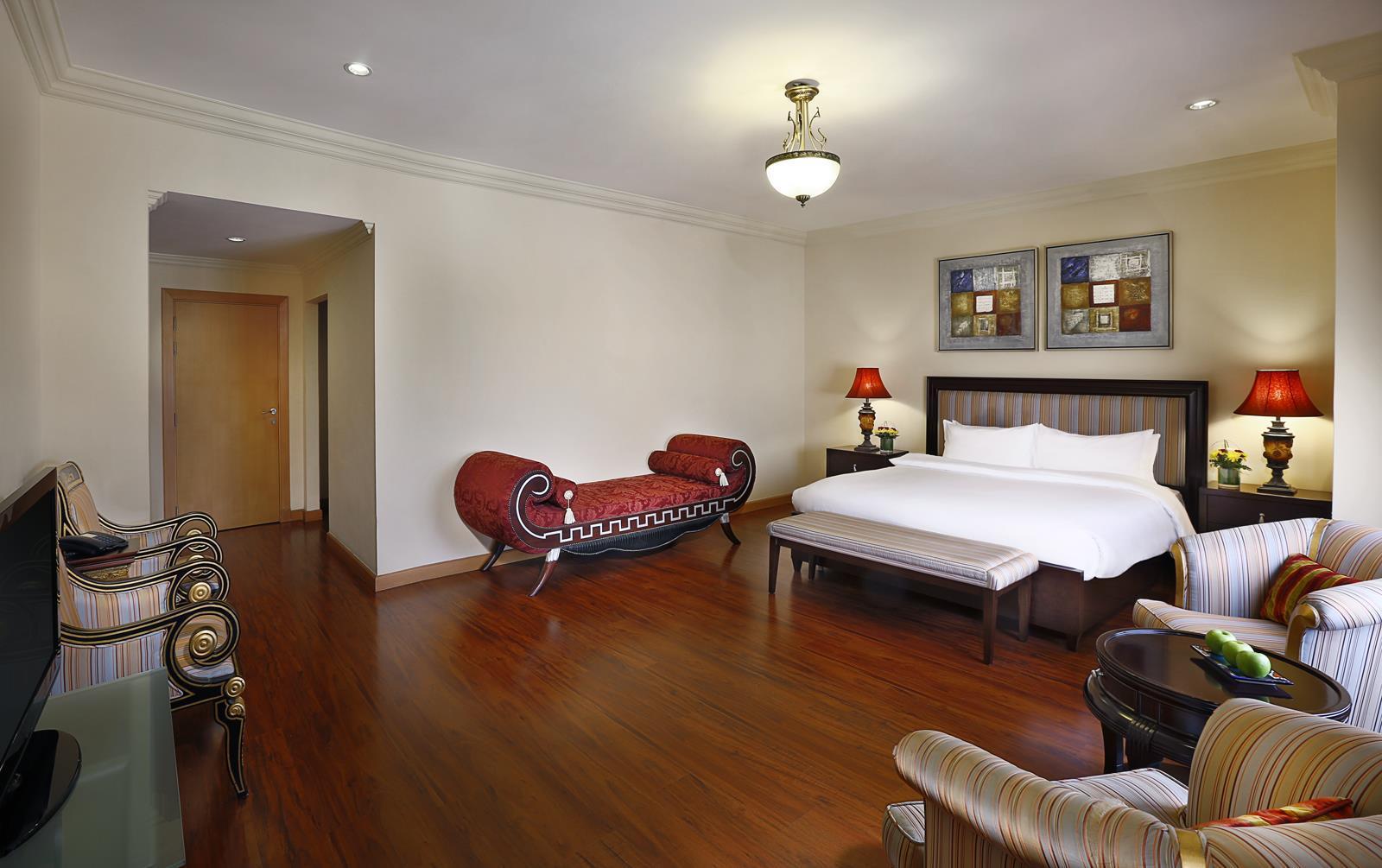 Al Safir Hotel Манама Экстерьер фото