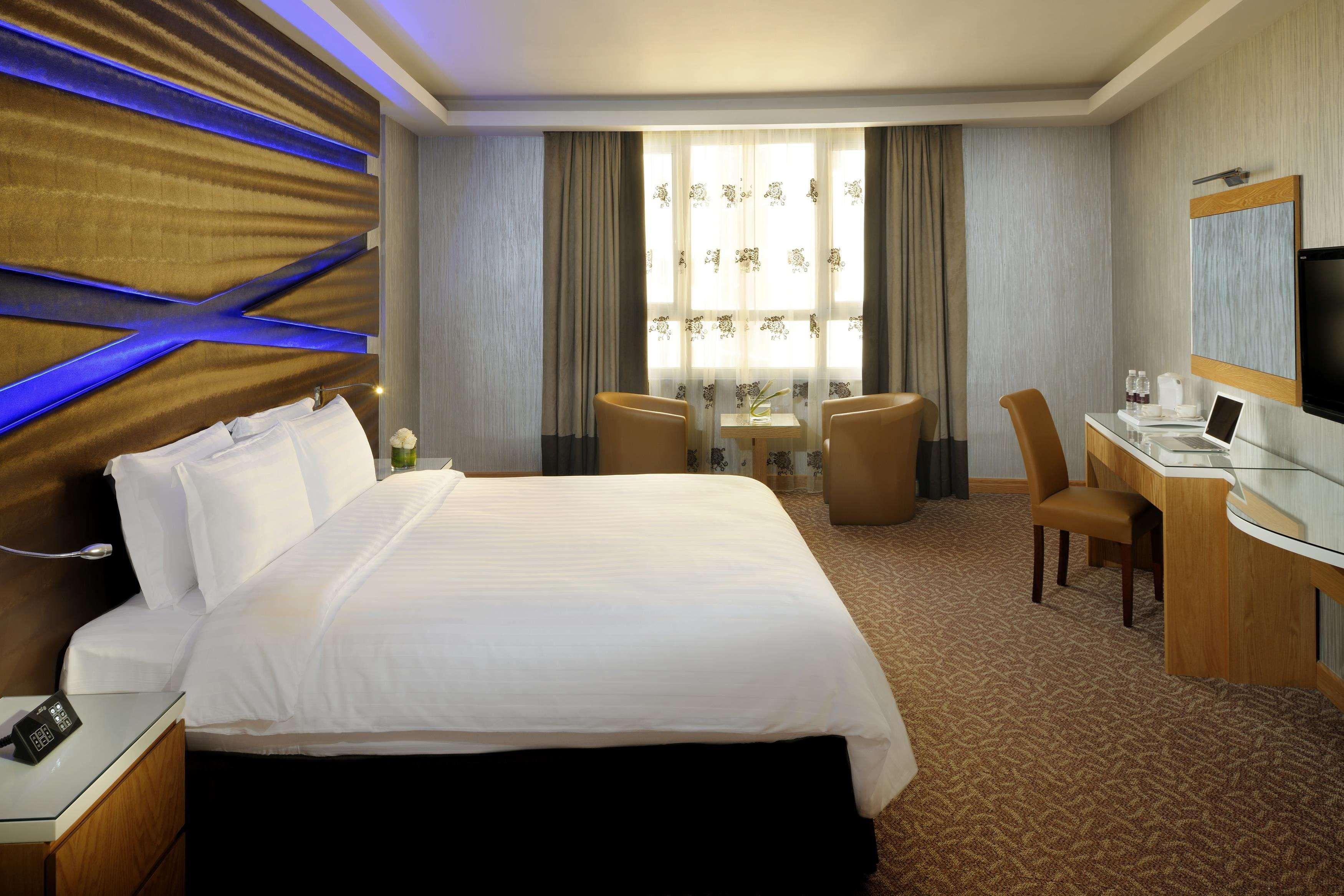 Al Safir Hotel Манама Экстерьер фото