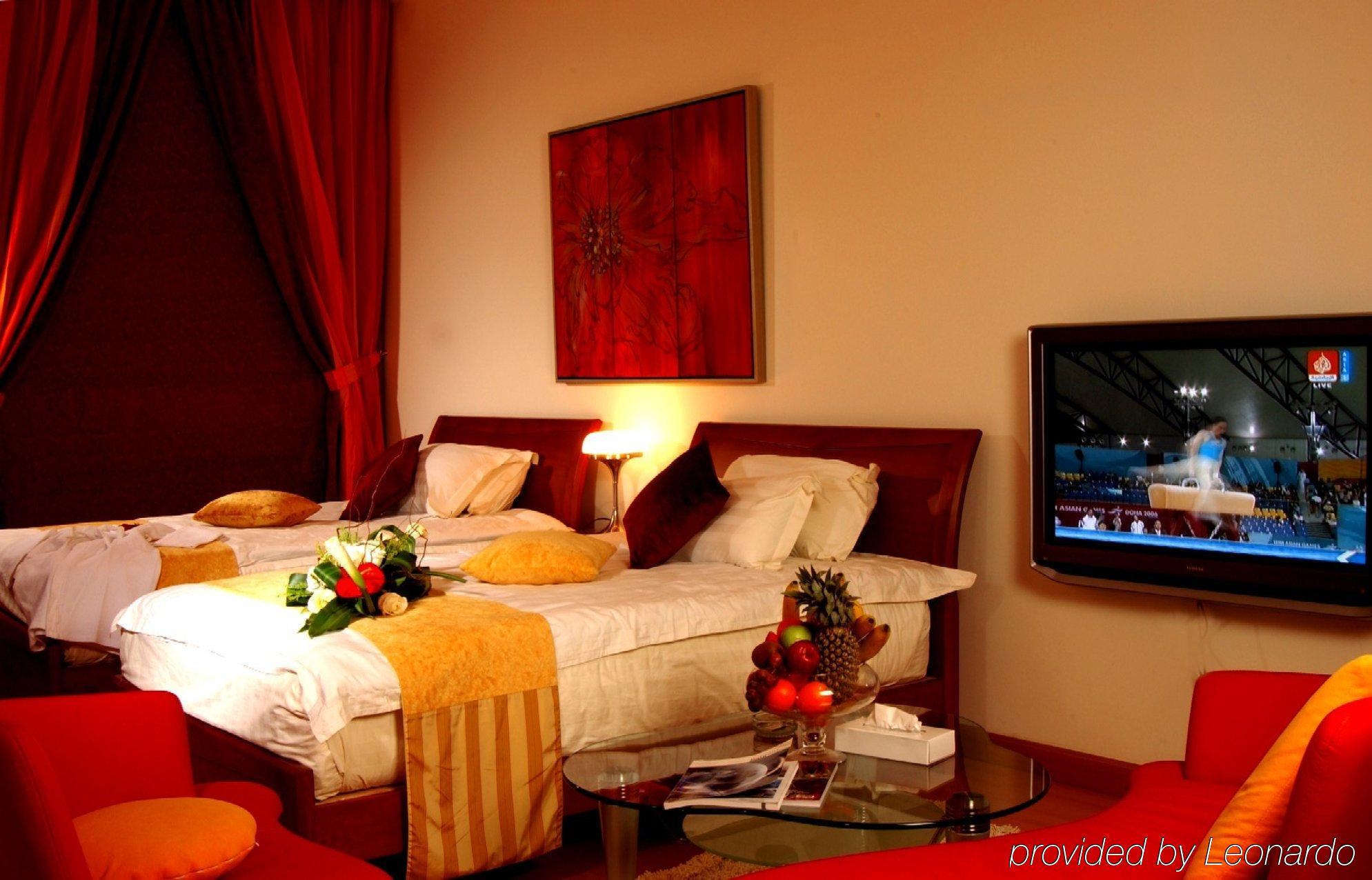 Al Safir Hotel Манама Номер фото