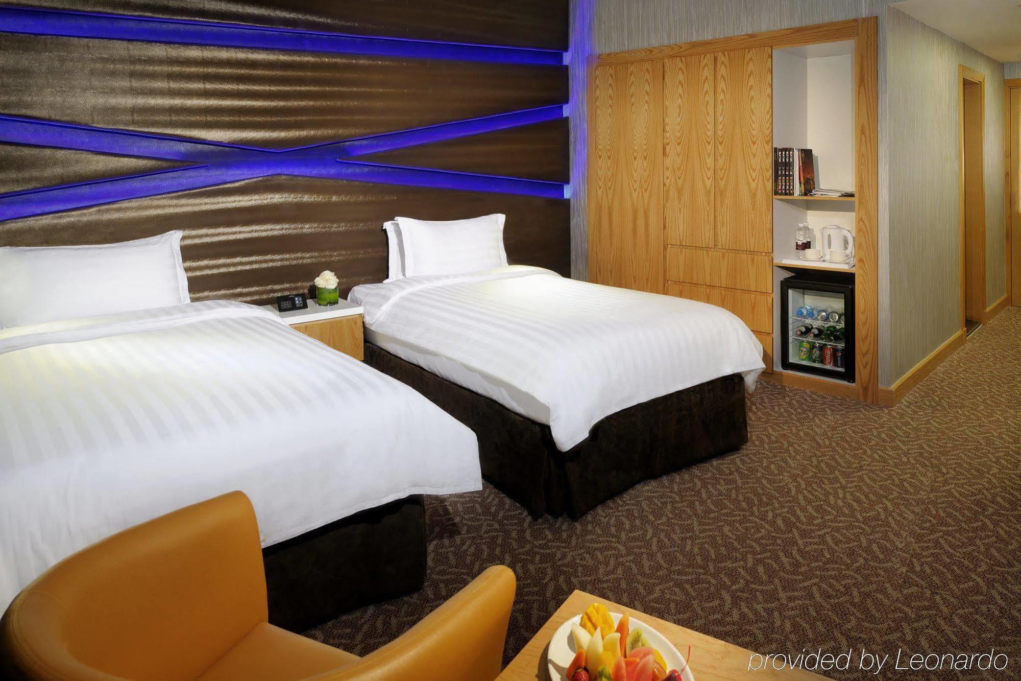 Al Safir Hotel Манама Экстерьер фото